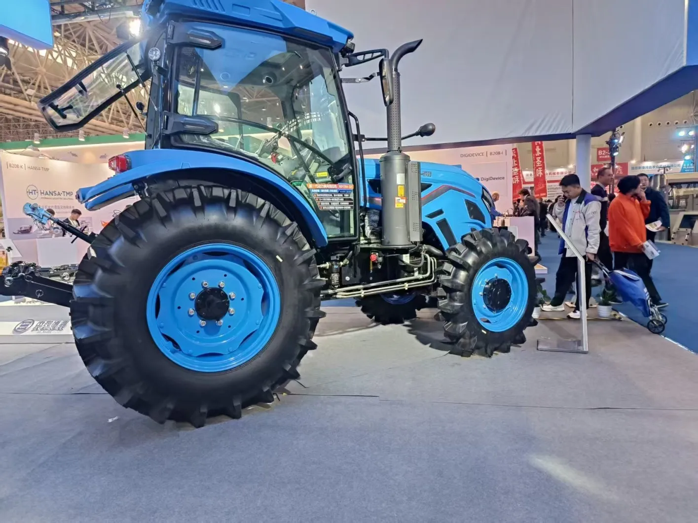 Tractor, Agricultural, Four-Wheeled, Multi-Purpose, Suitable For Orchards And Greenhouses